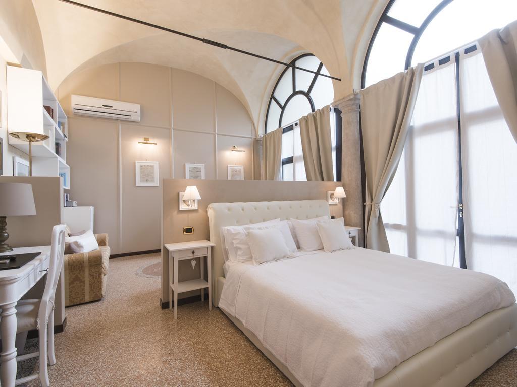 Suite Prestige Verona Buitenkant foto